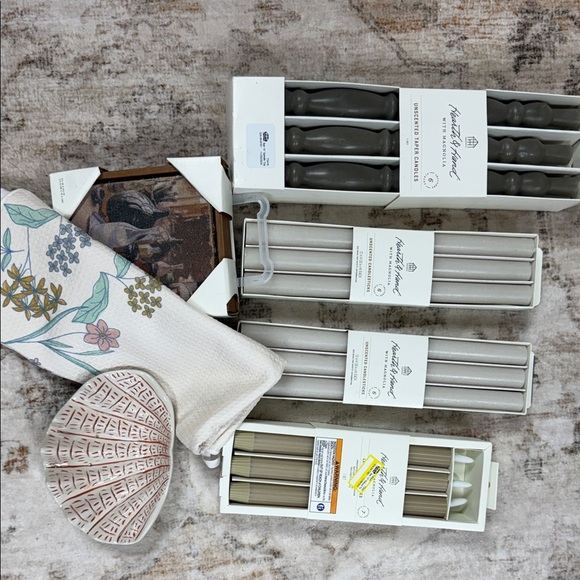 Other - NWT 7 piece Home Decor Set